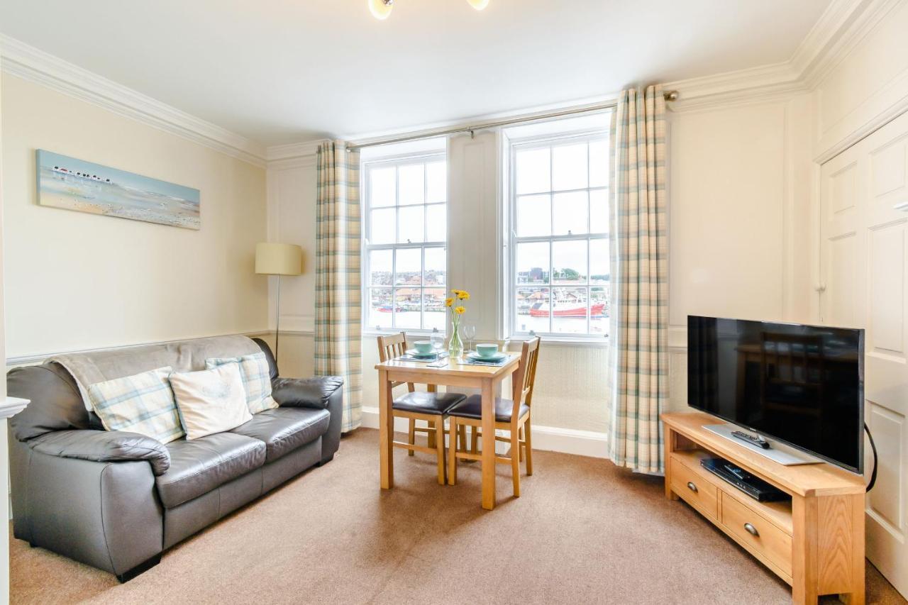 What A View At Quayside Apartment 휫비 외부 사진